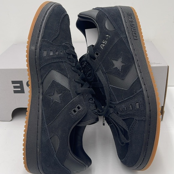 Converse Men's Black Sneakers A09244C
AS-1 PRO OX
BLACK/BLACK/GUM - Picture 11 of 16